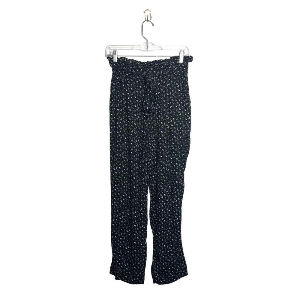 American Eagle Black Floral Print Belted High Rise Relaxed Pants Medium Women’s